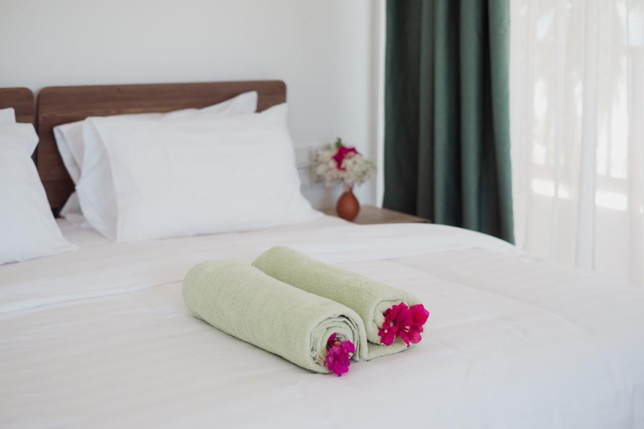 Coral Inn Thulusdhoo Kültér fotó