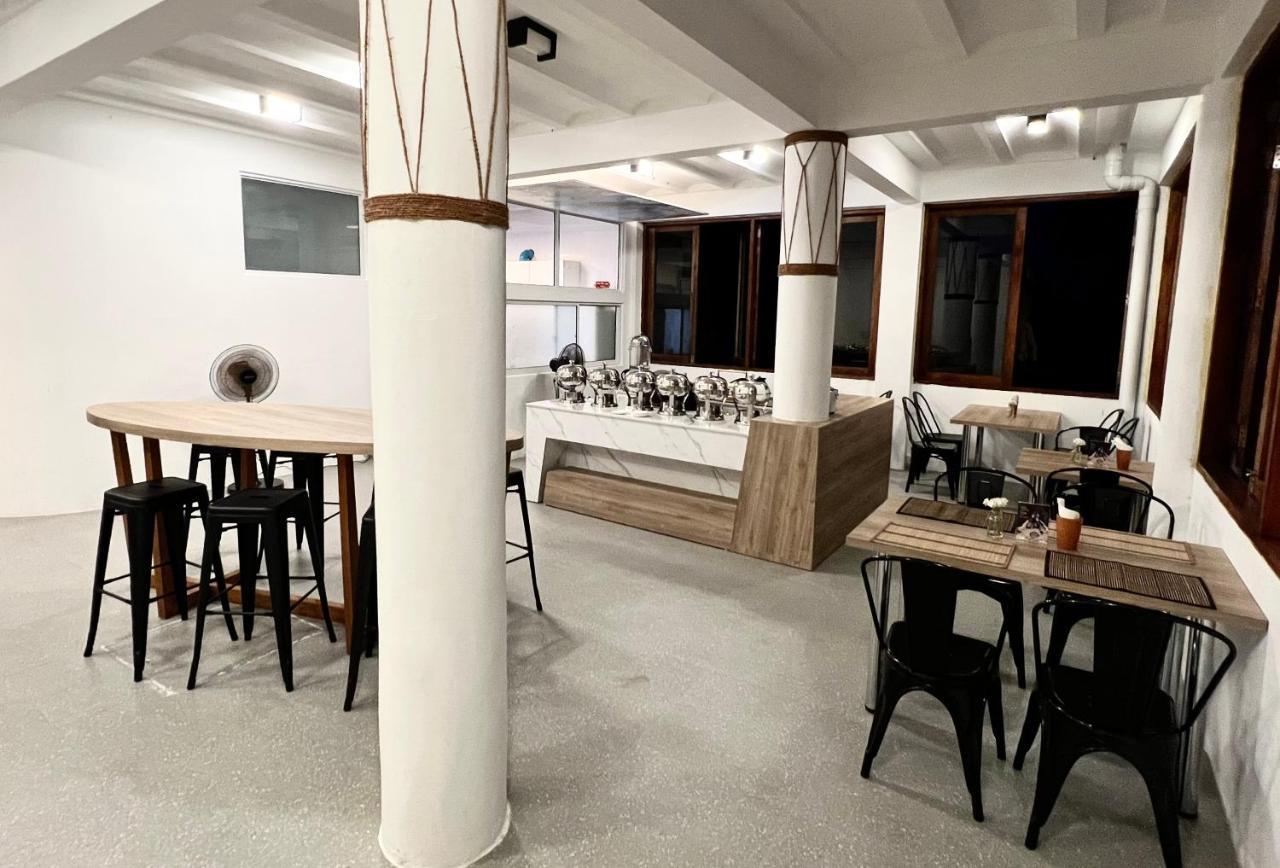 Coral Inn Thulusdhoo Kültér fotó